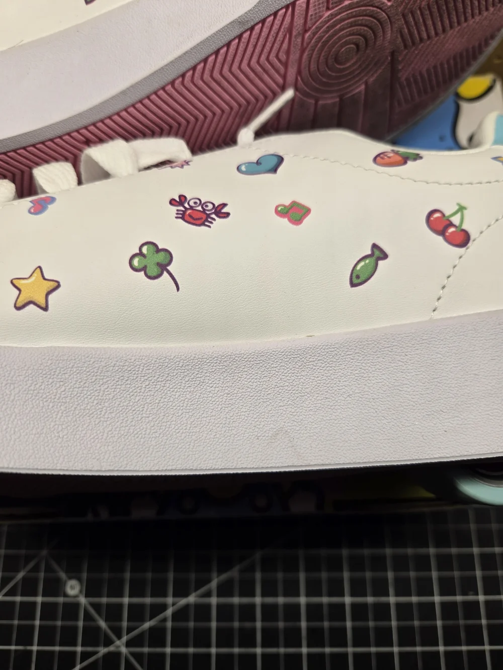 Heelys Hello Kitty and Friends Kids Shoe Box - Multicolor
